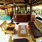 Surf Doggie Inn